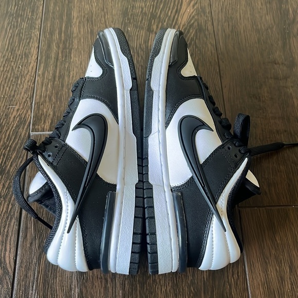 NWT NIKE Panda Dunks Twist! - Picture 9 of 11